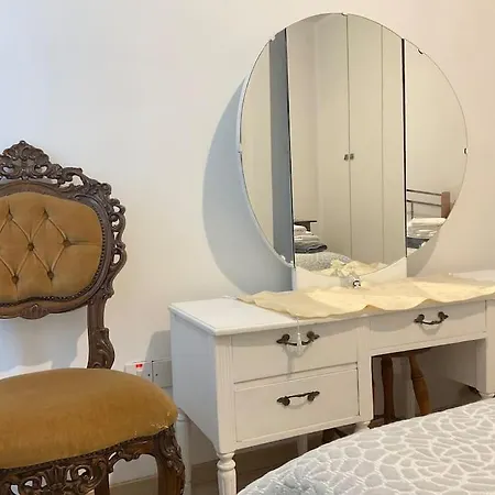 Cozy In Quiet Area In Engomi Apartment Nicosia